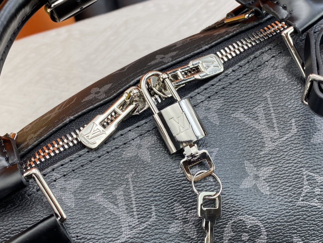 スーパーコピーバッグ国内発送対応N品安全必ず届く信用できるサイト